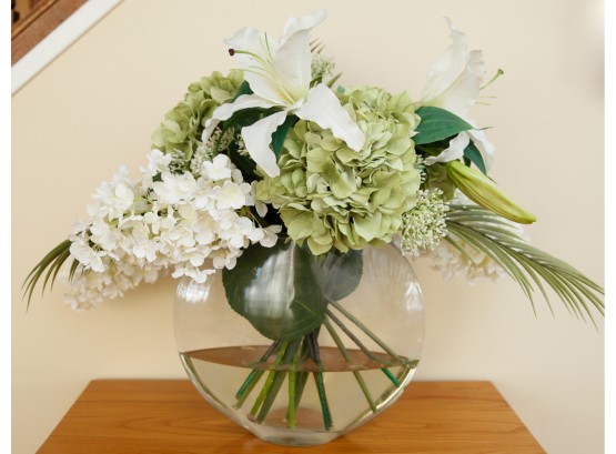 Lovely Faux Floral Arrangment W/ Vase - Fake Water (0488)