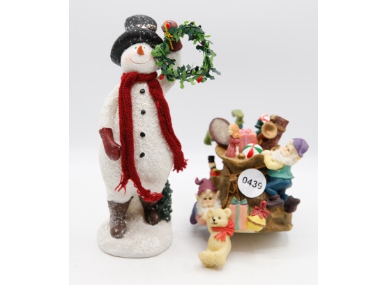 Snowman Holding Wreath Figurine & Elves With Santas Toy Sack Figurine - Christmas Decor (0439)