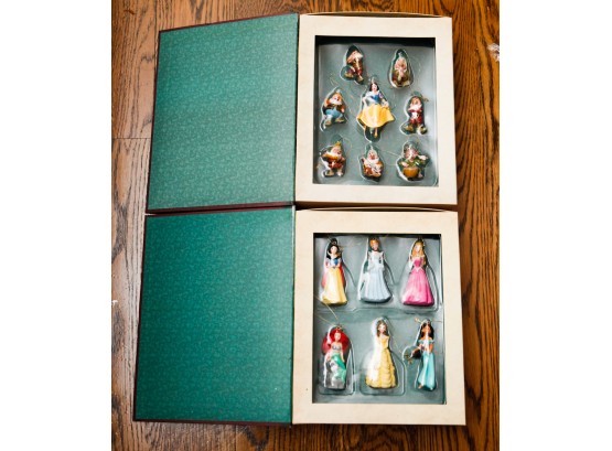 Collectible Disney Snow White Storybook Ornament Set & Disney Princess Storybook Ornament Set (0599)