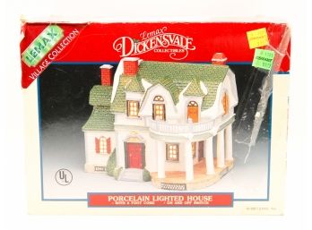 Lemax Dickensvale - Christmas Porcelain Village Collection - In Original Box - Lighted House (0686)