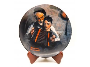 Norman Rockwell Decorative Plate - 'The Music Maker' (0625)