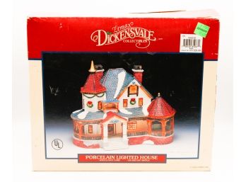 Lemax Dickensvale - Christmas Porcelain Village Collection - In Original Box - Lighted House (0687)