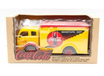 Reproduction Of A 1949 Delivery Truck Bank - Coca Cola - Made In 1998 #27022 (0849)