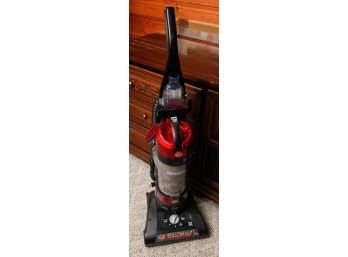 Hoover - Wind Tunnel Vacuum  - 2 Channels Of Suction -  Model No. UH70830 (0822)