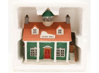 Lemax Dickensvale - Christmas Porcelain Village Collection - In Original Box - 'Town Hall' (0691)