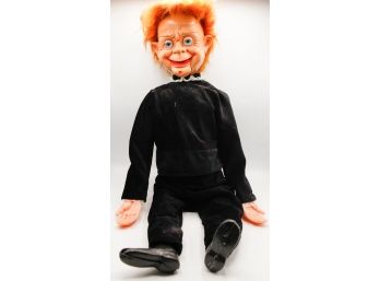 Doll Ventriloquist MR PARlANCHIN He Was Made In Spain In The 70s And In Great Original Condition (0750)