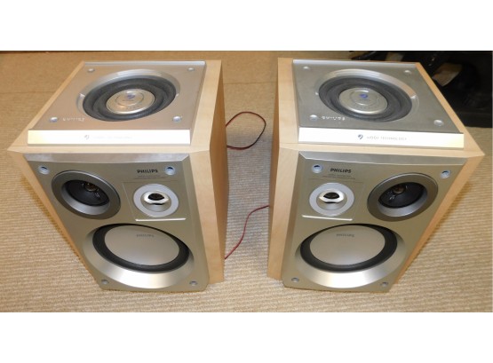 Pair Of Phillips Woox Technology Speakers/ Subwoofers (w217)