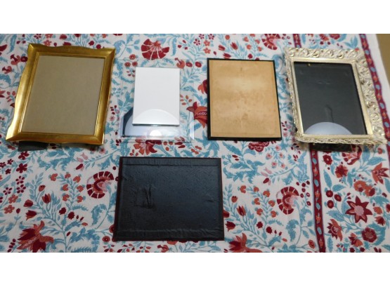 Assorted Lot Of Picture Frames (w128)