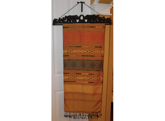 Lovely Silk Tapestry With Wood Carved Elephants Holder (w043)