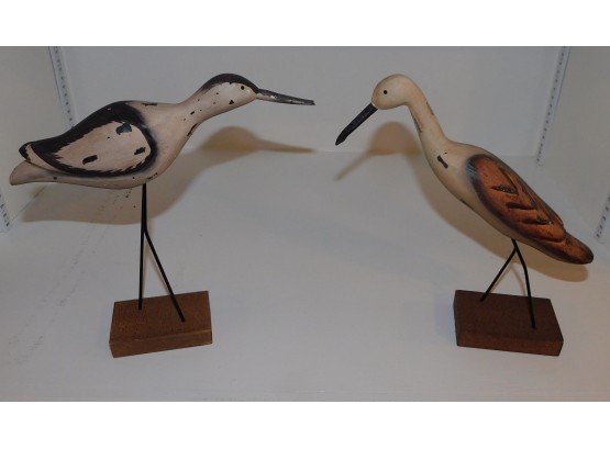 Pair Of Dennis East International Wood Bird Figurines (w029)