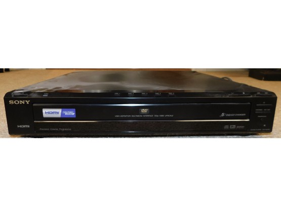 Sony DVD Video/CD Player (w215)