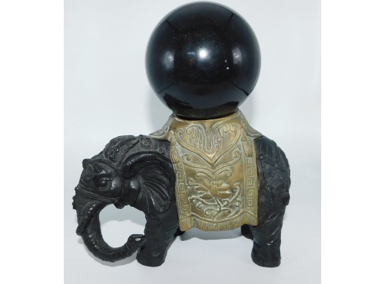 Unique Oriental Solid Metal Elephant With Marble Ball Motif (w231)