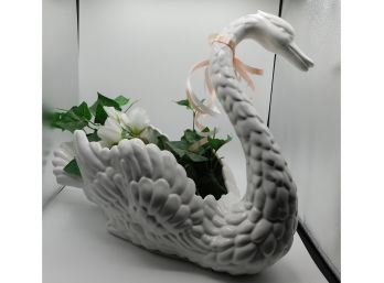 White Ceramic Swan Flower Holder With Faux Flowers (w116)