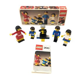 1974 LEGO 200C Mini Figure Family, Made In Denmark - #S9-4