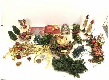 Miscellaneous Christmas Lot - #S10-1