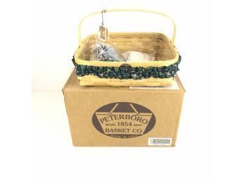 New In Original Box Peterboro Basket, USA,  Plastic Liner, 4 Little Decorations, Cloth Elastic Rim - #S4-R4