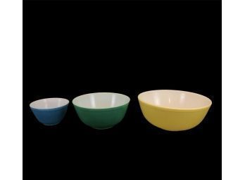 Set Of 3 Vintage Pyrex Mixing Bowls - #S4-3