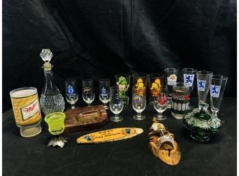 Vintage Barware, Looney Tunes Glasses, German Thermometer, Playing Card Tray & More - #S13-1