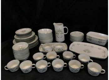 Mid Century Modern Franciscan Discovery Heritage 62-Piece Dish Set - #LR2