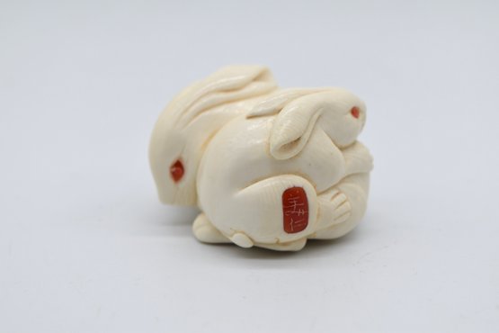 Netsuke Oriental Ivory Cuddling Rabbits With Red Eyes & Makers Mark