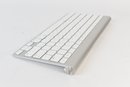 Apple A1314 Wireless Keyboard With Bluetooth For IMac Mac IPad Untested B55