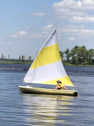 Vintage Sunflower Injection Molded 12ft Sailboat Complete With Original Rudders Mast & Sail