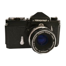 Nikkormat 35mm Film Camera W/ Nippon Hogaku Nikkor-H 50mm Lens No. 904013 And Leather Case