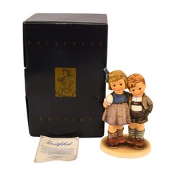 Goebel Hummel Porcelain Figurine 'The Little Pair' Includes Box