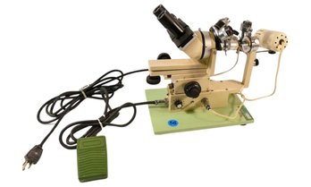 Narishige Mf-9 Microforge Microscope W/ 3 Objectives & External Light Micro Forge