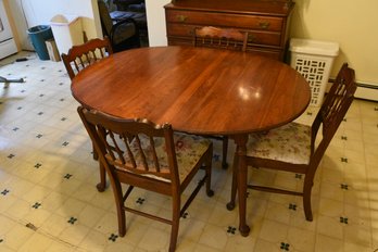 Wooden Kitchen Table With 4 Floral Cushioned Chairs