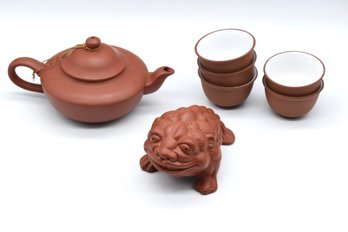 Asian Teapot & Teacups With Figurine - 7pcs Total