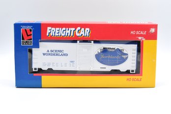 Life Like Trains Box Car HO Scale #8584