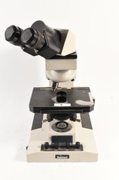 Reichert Scientific Instruments Labratory Microscope 410 With 3 Objectives