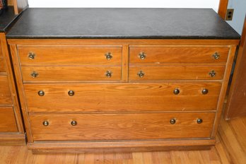 4 Draw Wood Dresser With Crackle Pattern Top