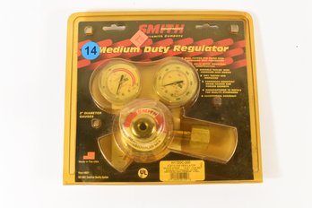 Smith Equipment Medium Duty Regulator