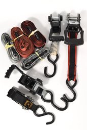 2 Pairs Of Ratcheting Straps With Extra Line