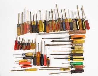 Large Lot Of Assorted Screwdrivers Phillips & Flathead - 51 Total Includes Hard Case