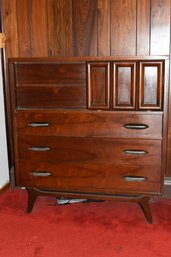 Wood Dresser With 5 Draws