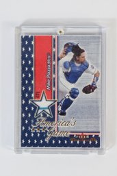 FLEER Mike Piazza New York METS Game Used Memorabilia MLB Trading Baseball Card
