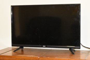 RCA 32' LED TV Model# Led32e30rh