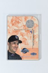 FLEER ULTRA Game Used Memorabilia Robin Ventura MLB Trading Baseball Card