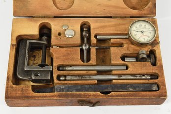 Starrett No. 196 Dial Test Indicator Set W/ Wooden Case