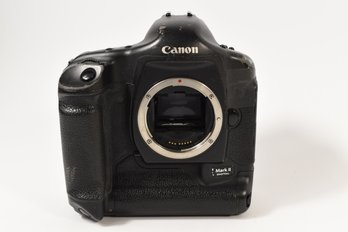 Canon Mark 2 DSLR Camera Body Model No. DS126051