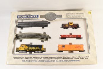 Bachman Silver Series Ez Track System Mountaineer HO Trains Set Item No. 01101