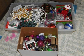 Assorted Lot Of Christmas Holiday Ornaments & Decorations