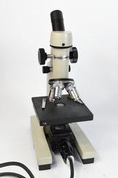 Bausch & Lomb Monocular Microscope With 3 Objectives & Light Source