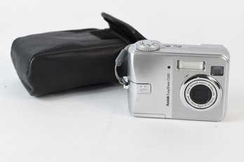 Kodak Easy Share C330 Portable Point And Shoot Digital Camera