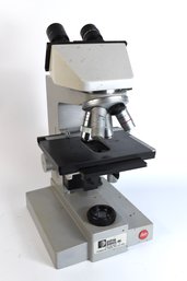 Leitz Wetzlar Laboratory Microscope With 4 Objectives