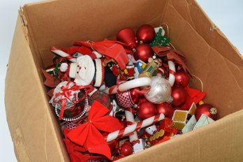 Box Of Assortment Holiday Christmas Decorations Ornaments