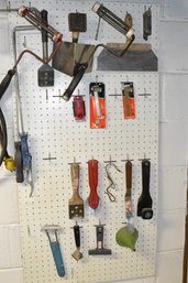 Assorted Lot Of Hand Tools Rollers Brushes Scrapers - Everything In Photos!